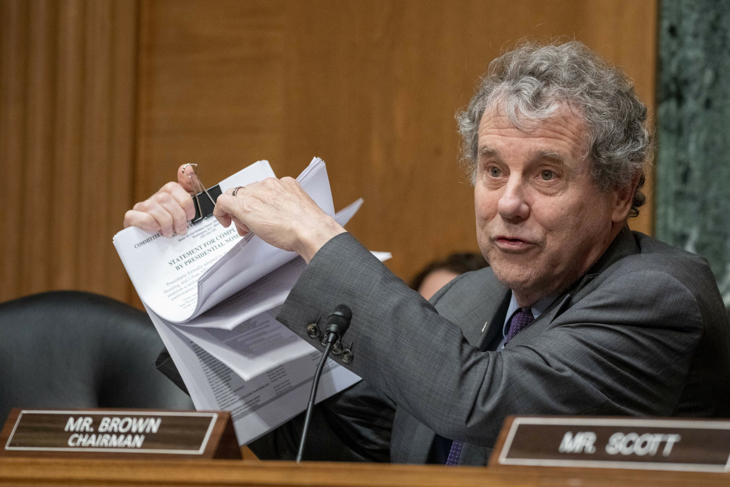 Sherrod Brown’s lunch pail populism starts to unravel