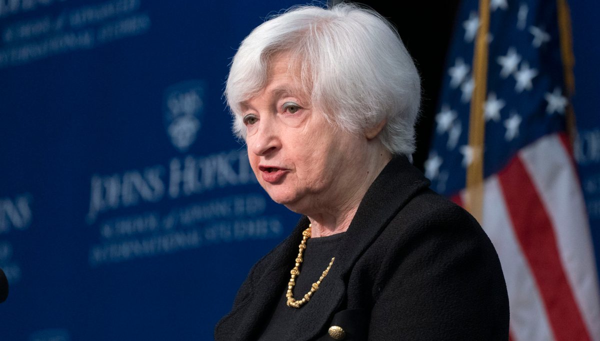 US could default by June 1 without debt ceiling hike, Yellen warns