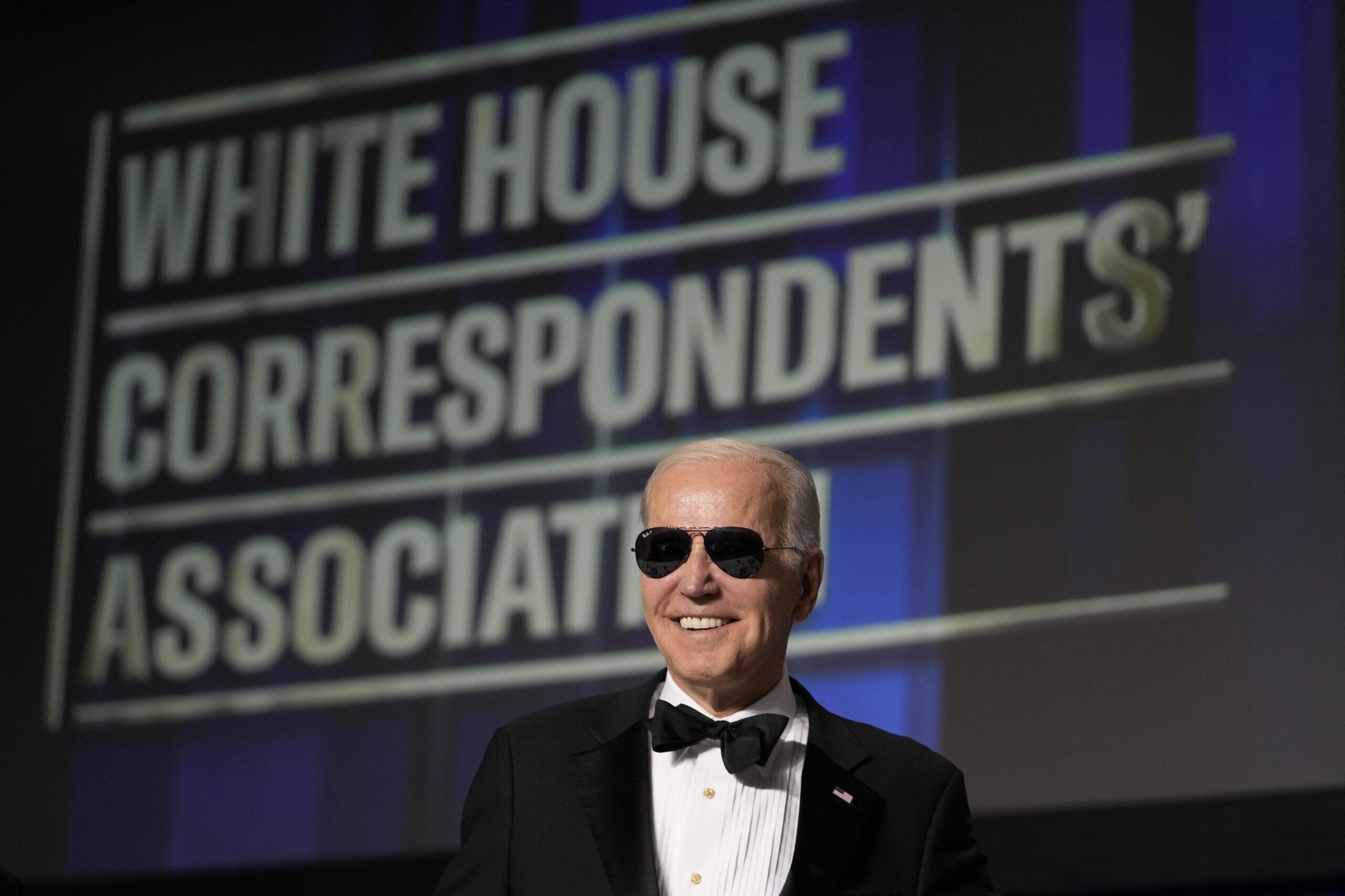 Most say media favor Democrats; 59% call it their ‘enemy’