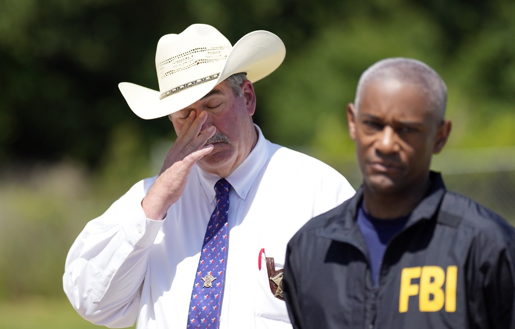 Texas shooter had been deported four times as FBI says it has ‘zero leads’