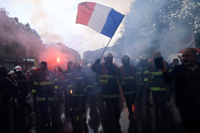 Nearly one million French citizens join May Day protests against pension reform