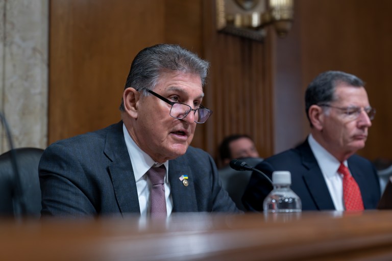 Manchin stokes rumors he could challenge Biden in 2024 with Iowa gathering