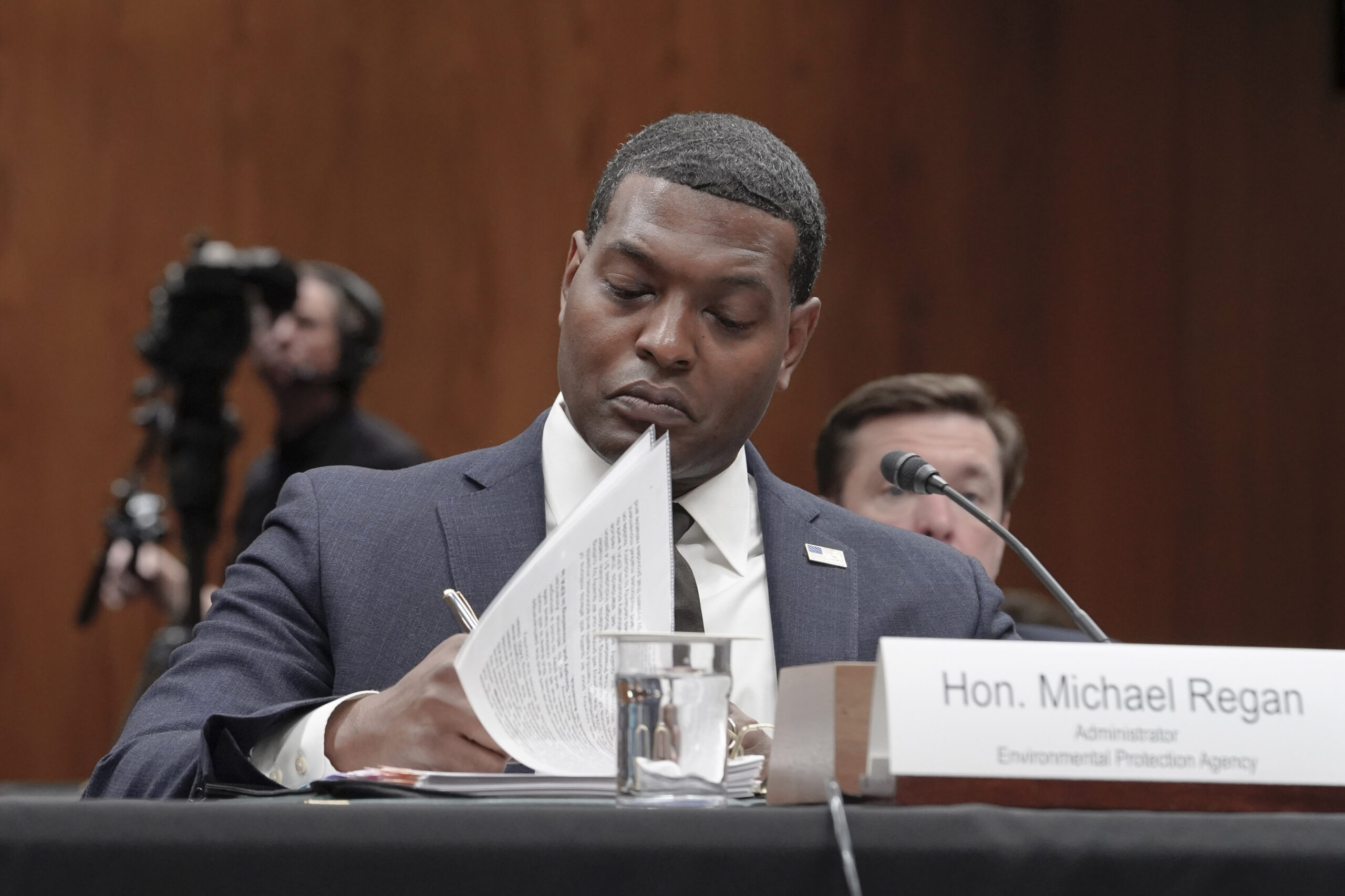 EPA to propose major crackdown on coal and gas plant emissions