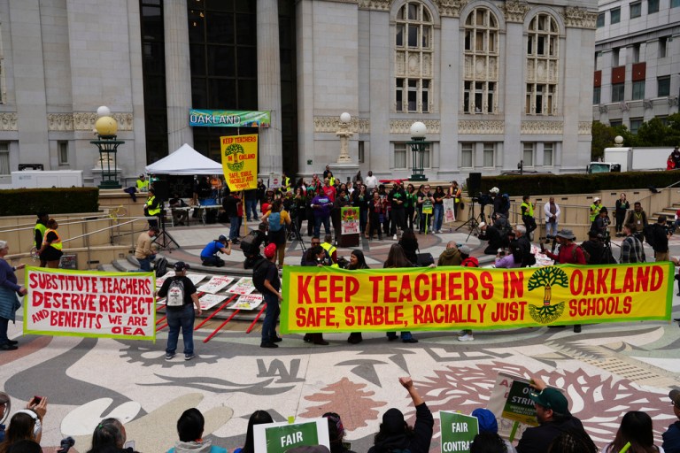Oakland teachers union rejects 22% pay raise as strike keeps 35K students at home