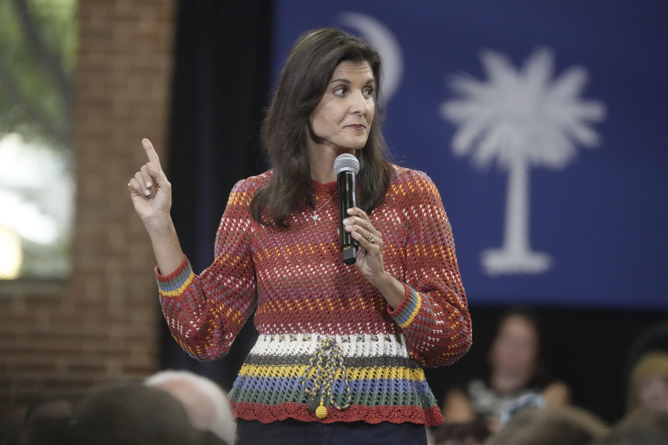 Nikki Haley takes stump speech to Virginia university’s commencement ceremony