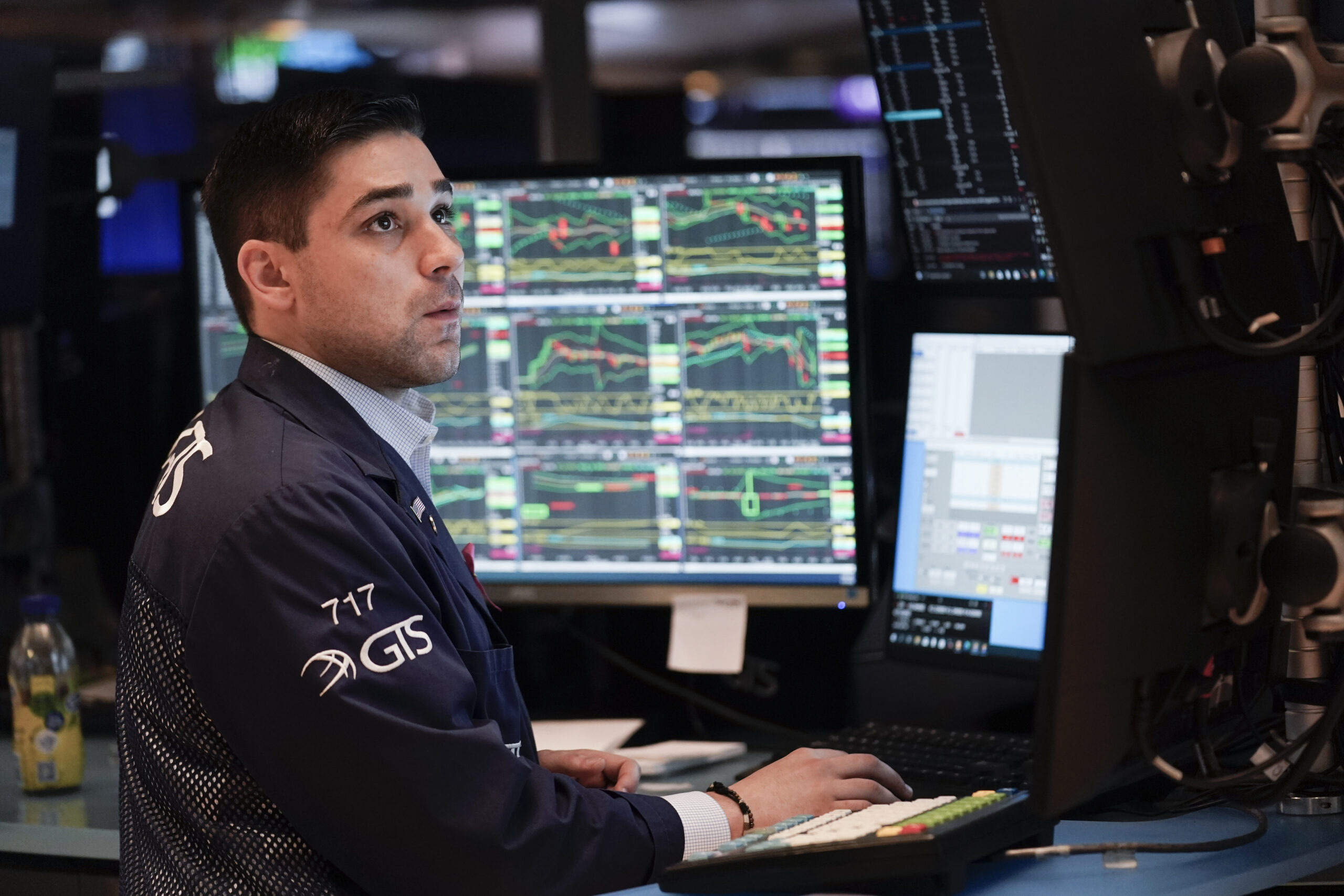 Stocks stand to suffer massive losses if debt deal isn’t reached in next week