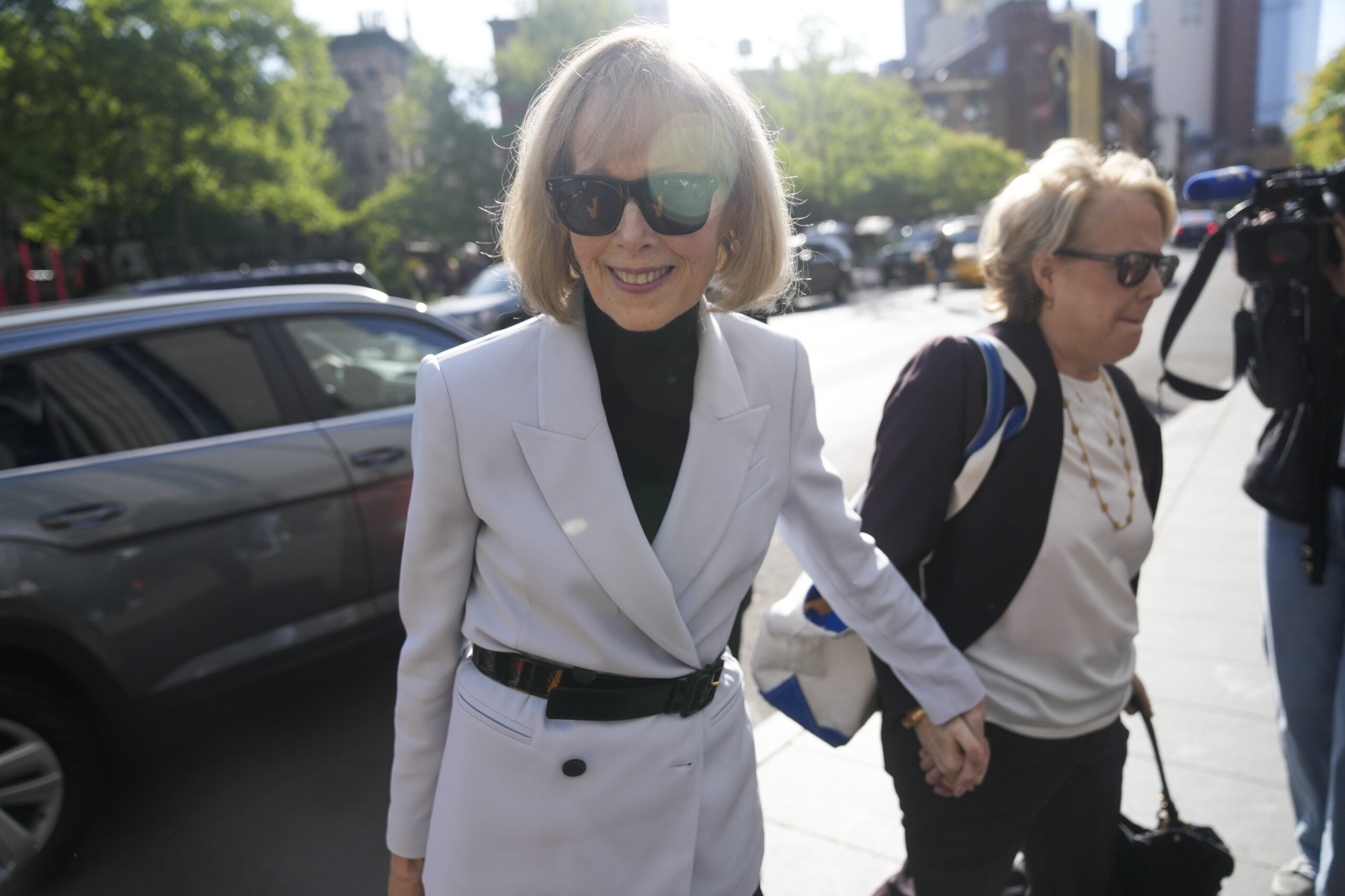 Carroll says no ‘coordinated conspiracy’ for Trump rape claims in closing arguments