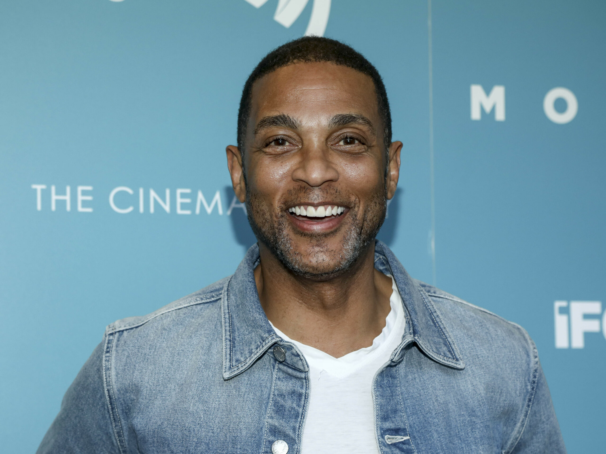 Don Lemon dresses up as Kamala Harris for Halloween