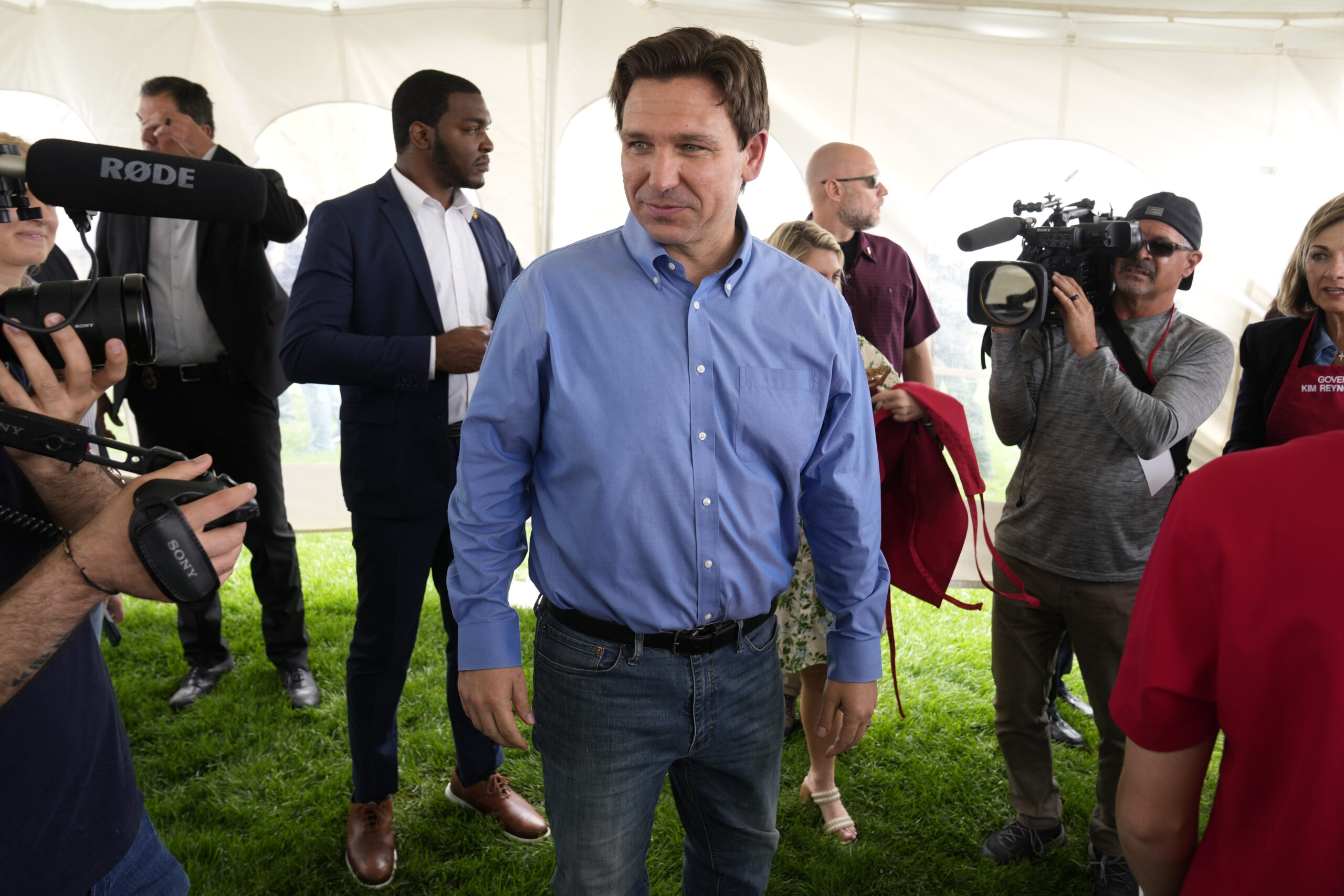 DeSantis to unveil his immigration policy while at Texas border