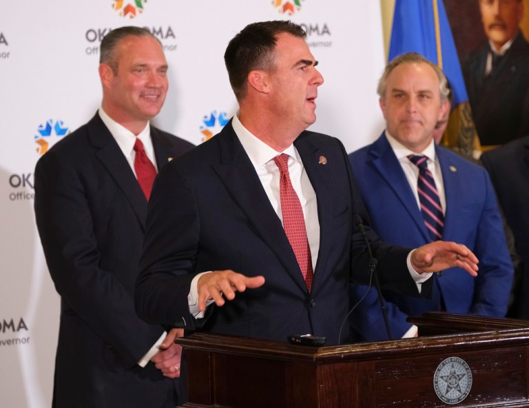Kevin Stitt signs bill enacting Oklahoma universal school choice