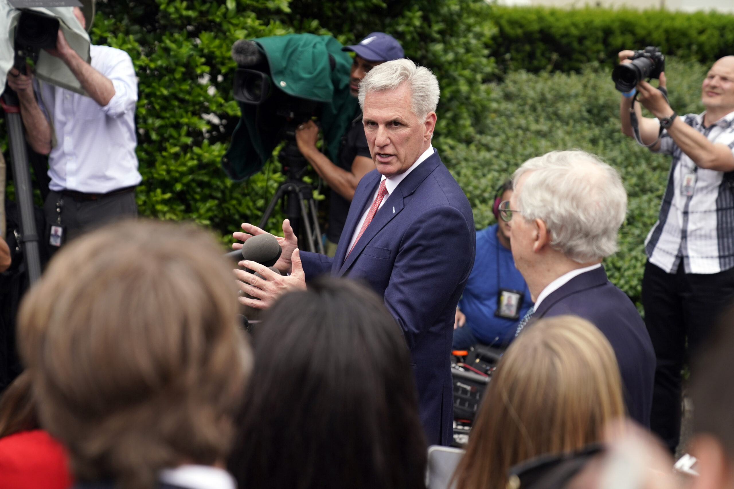 Biden and McCarthy agree to new debt ceiling talks structure