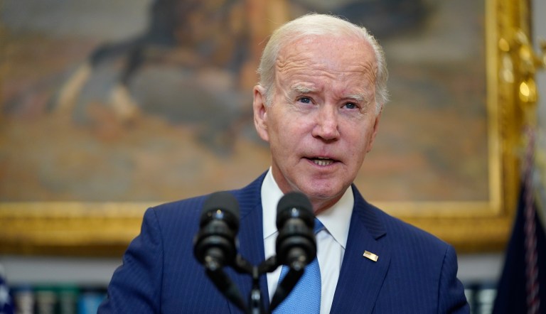 Biden promises a debt ceiling press conference after returning from Japan