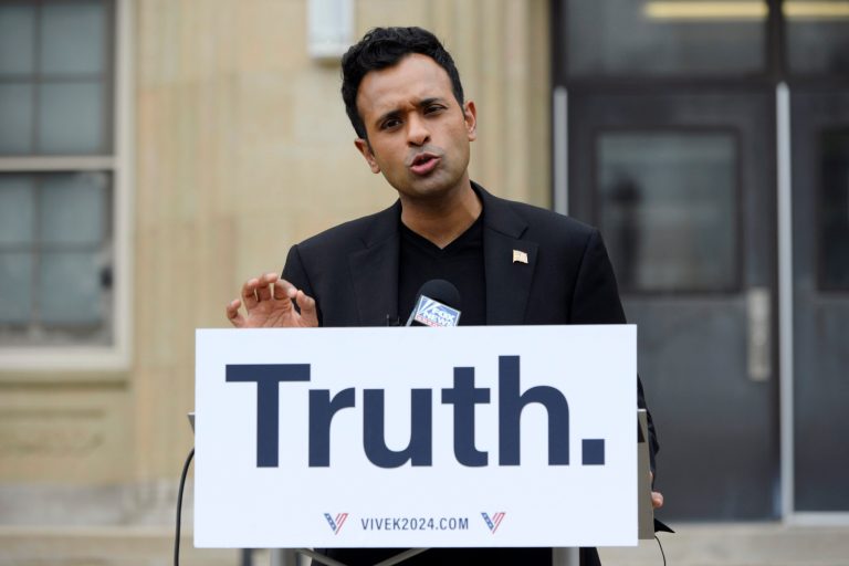 Ramaswamy all-in on UFOs: ‘We can handle the truth’