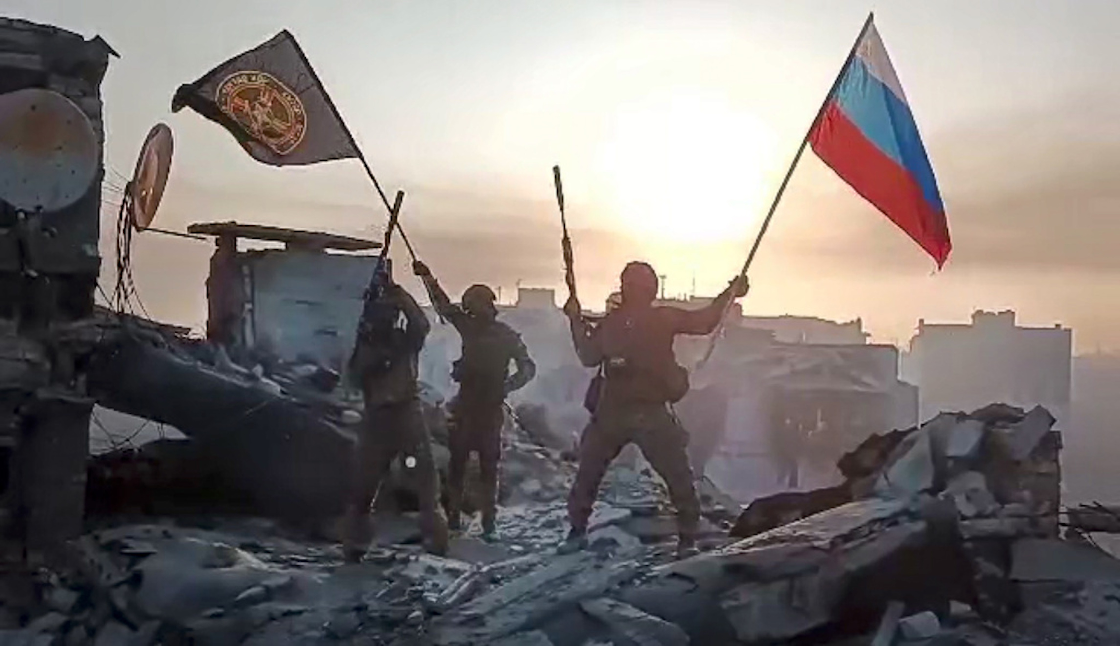 Control of Bakhmut in question as Ukraine disputes Russian victory claims