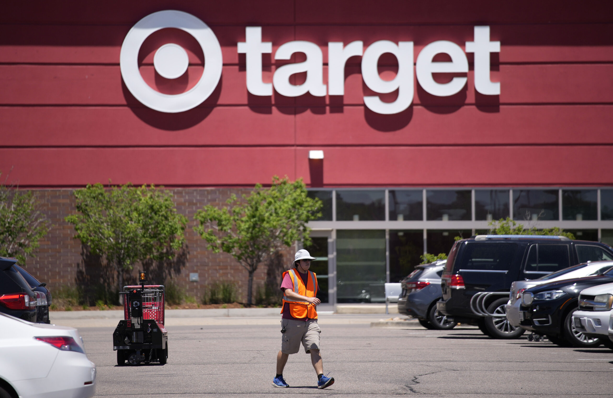 Target cites violence and theft as reasons to shut down nine stores
