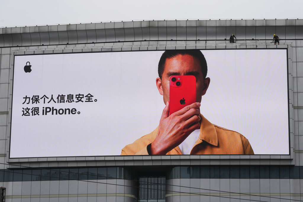 Apple under new pressure to limit Facebook, X, and other Western apps in China
