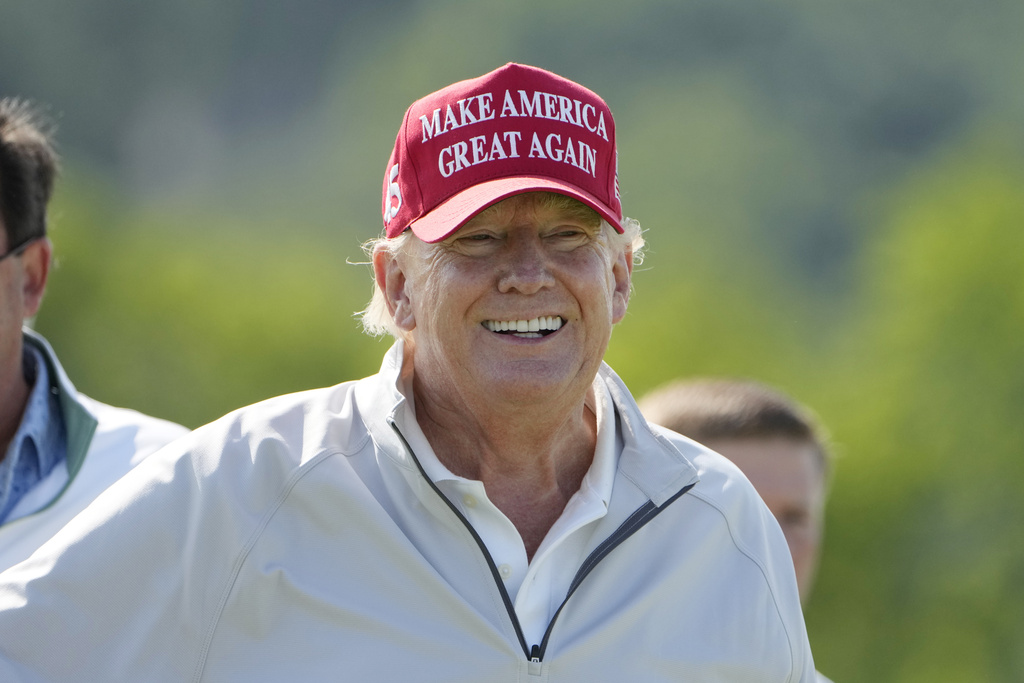 Trump comfortable ahead of 2024 following DeSantis campaign launch