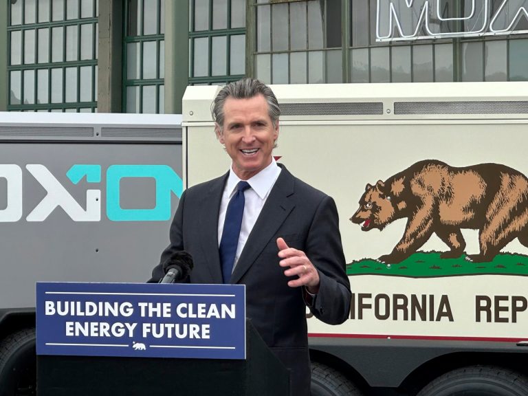 Newsom warns schools against book bans, contrasting California further from red states
