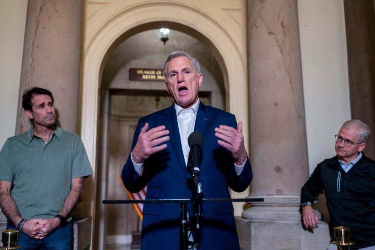 Centrist GOP group supports members who vote for the debt ceiling bill