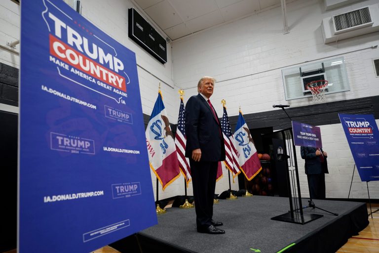 Ramaswamy surges higher, Trump expands lead