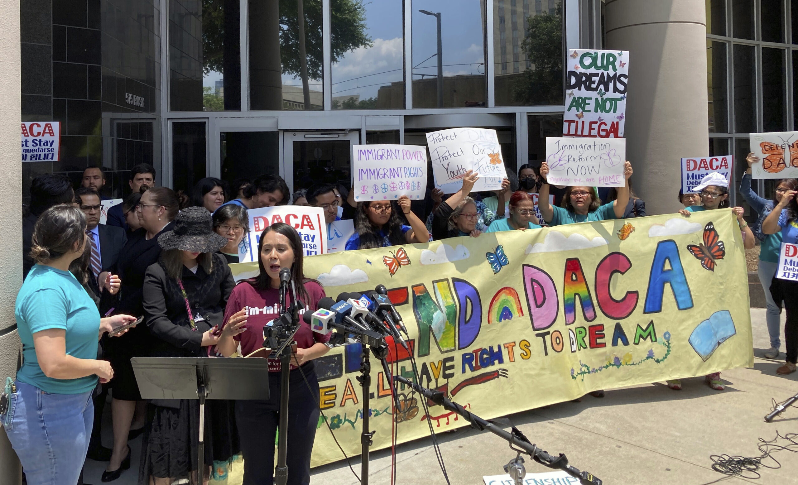 House Republicans push back on Biden plan to extend Medicaid to DACA recipients