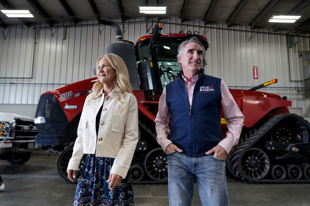 Doug Burgum announces qualification for Republican primary debate