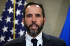 Supreme Court gives Jack Smith one week to respond in Trump immunity case