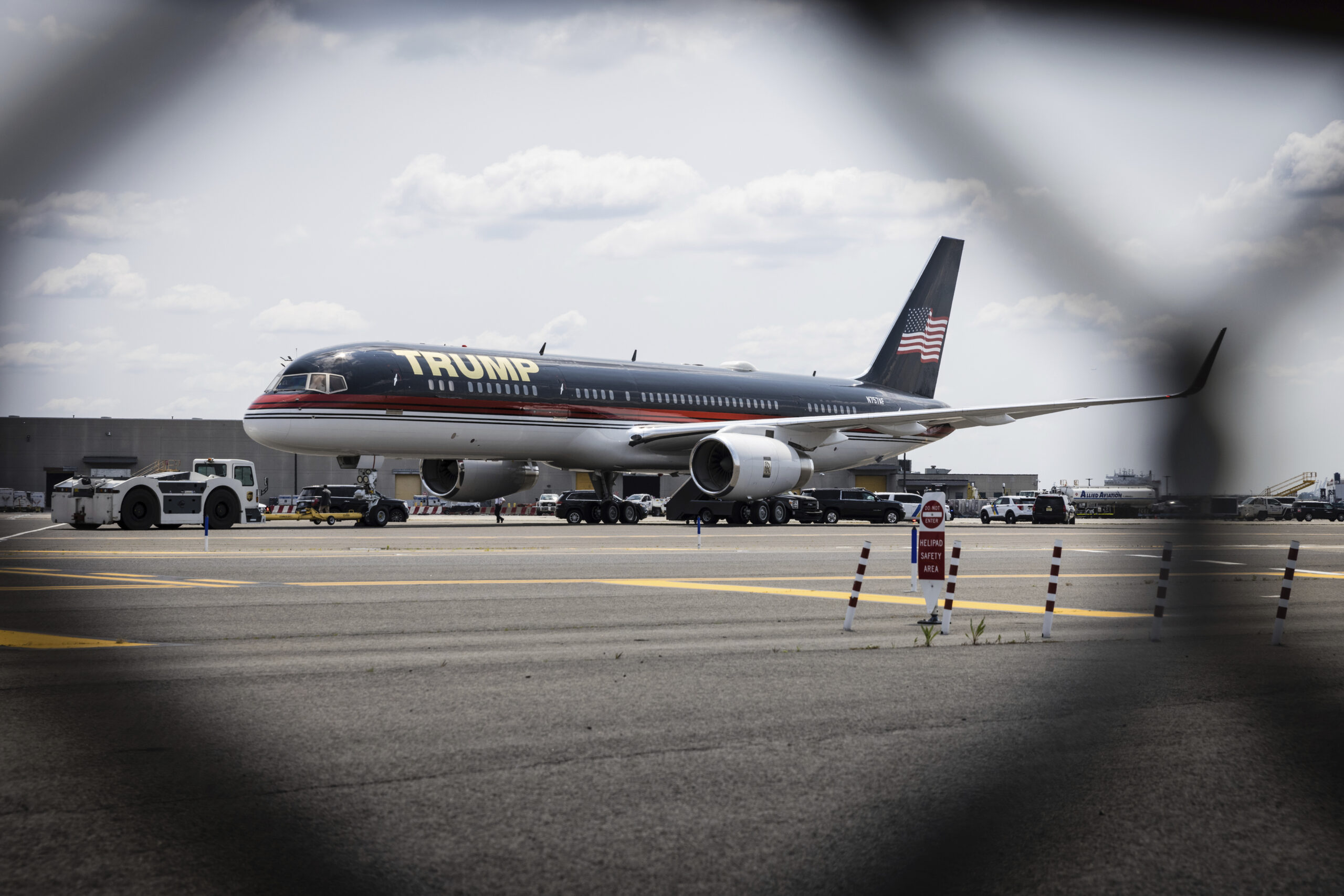 WATCH LIVE: Donald Trump heading to Florida from New Jersey before classified docs arraignment