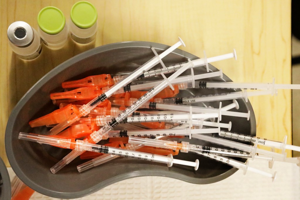 FDA panel recommends new COVID-19 vaccines, which could be available as early as September