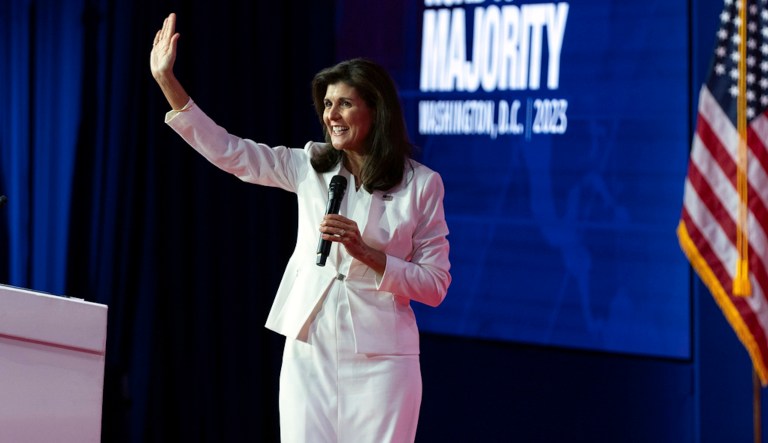 Nikki Haley backs ‘a place for a federal law’ on abortion ban Nikki Haley backs ‘a place for a federal law’ on abortion ban