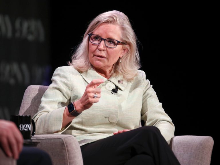 Liz Cheney warns ‘depraved’ Trump would not leave office if elected