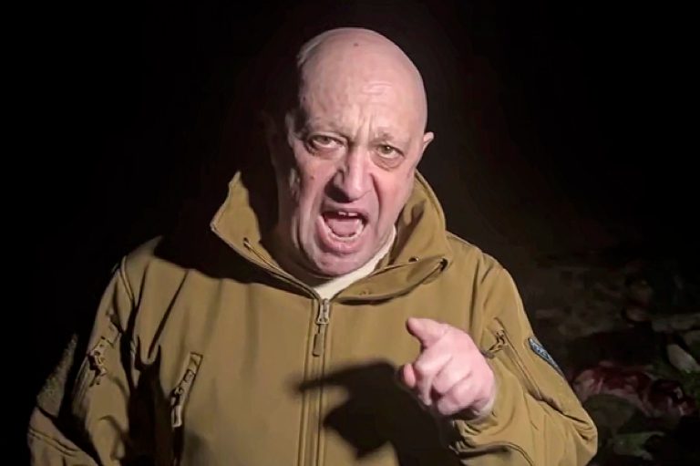 The White House declined to comment Wednesday when pressed about reports that top Russian military leaders had advance knowledge of Wagner group boss Yevgeny Progizhin's 36-hour revolt in the country.