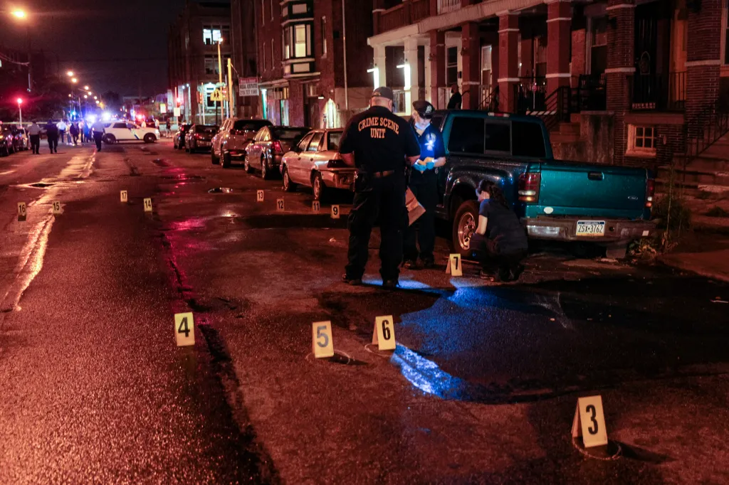 Philadelphia mass shooting: Suspect kills five people by shooting randomly