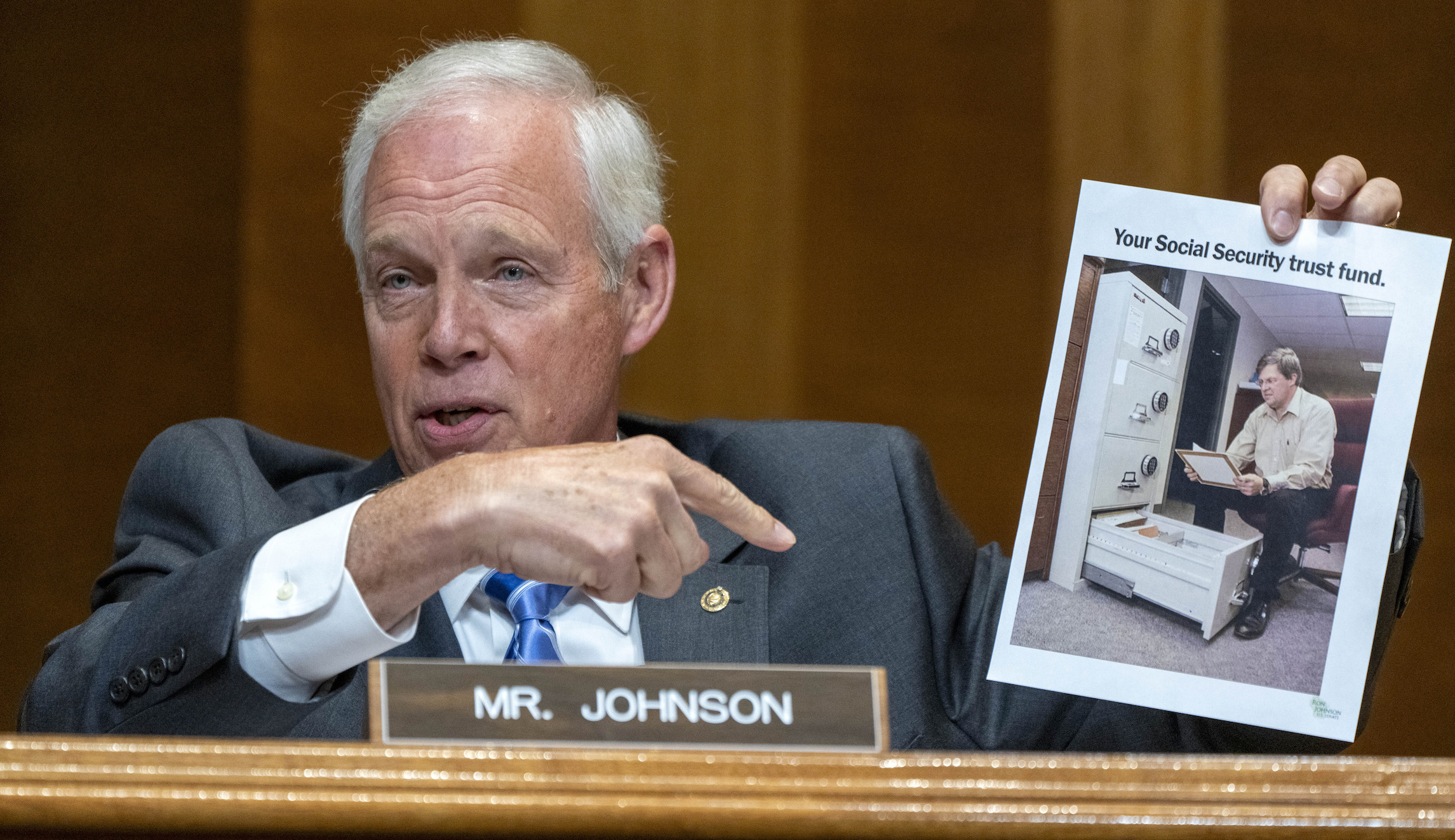 Ron Johnson lashes out at return of mask and vaccine mandates: ‘Alarming’