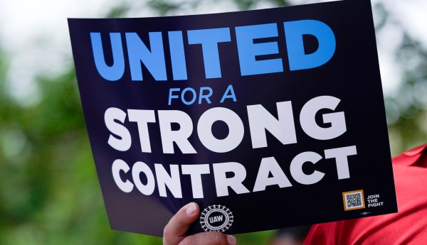 Biden administration touts report on unions and economy ahead of Labor Day