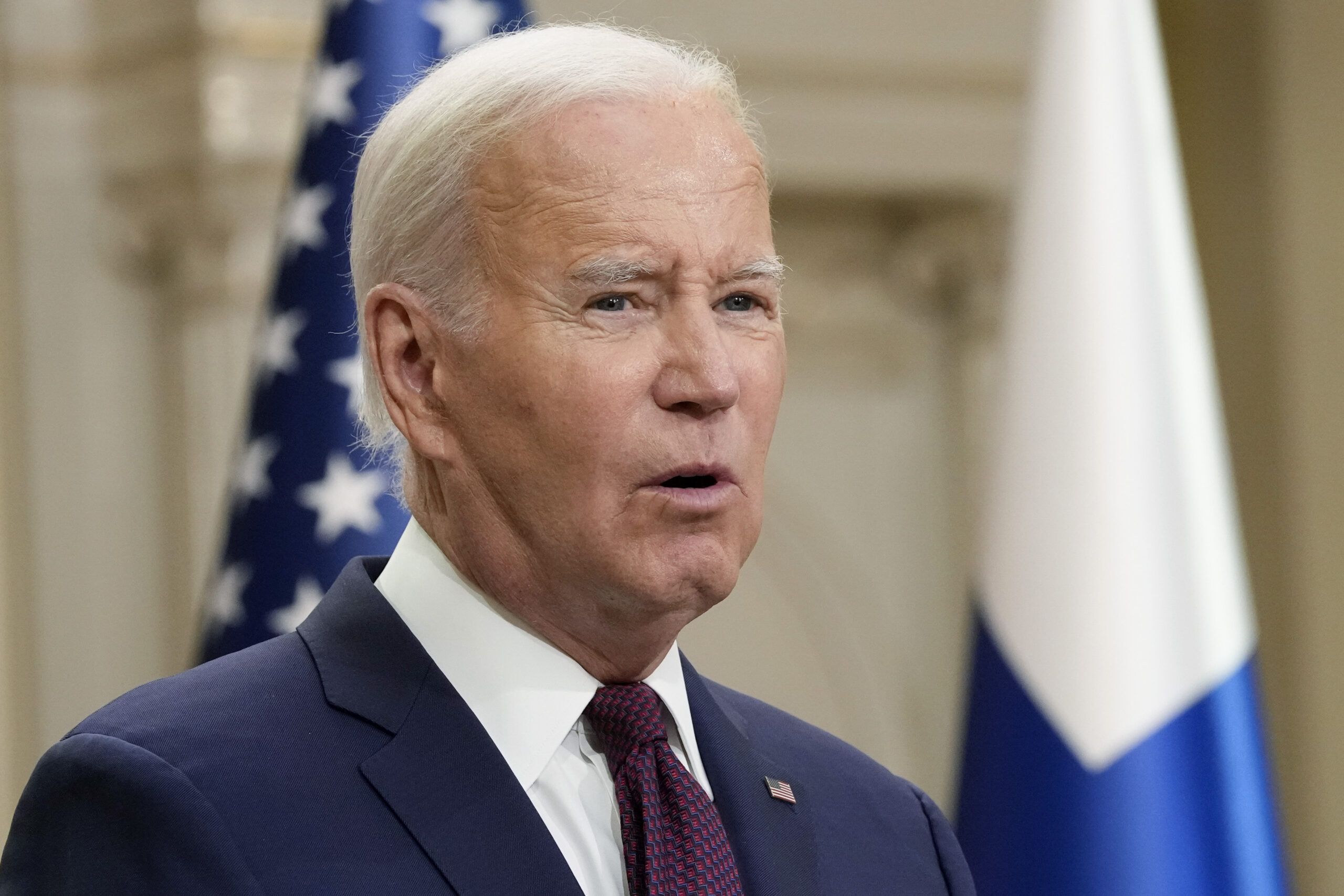 Biden loses voters to third-party campaigns but swing states could save him