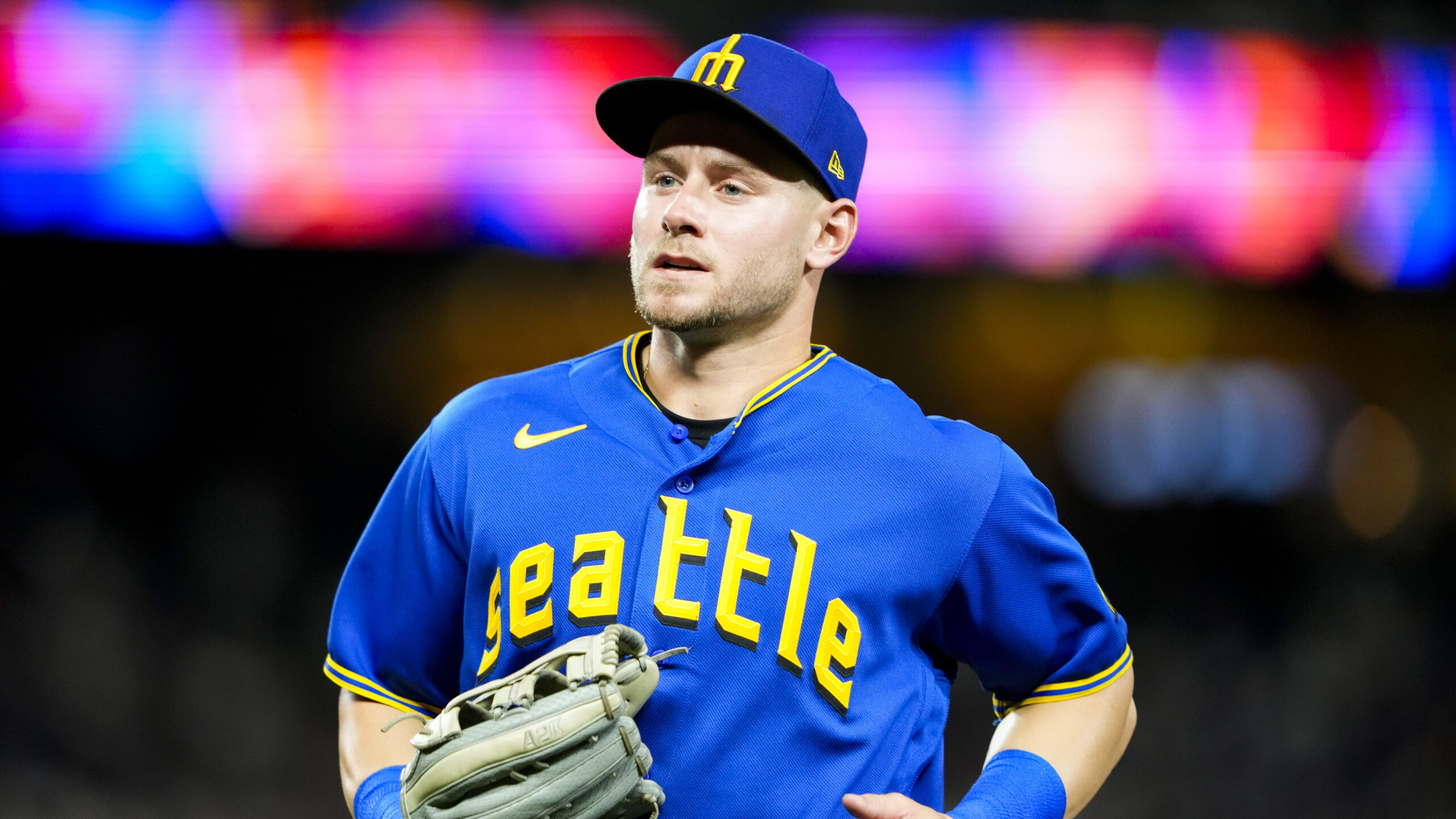 Seattle Mariners’ Jarred Kelenic in tears revealing he broke his foot while kicking cooler