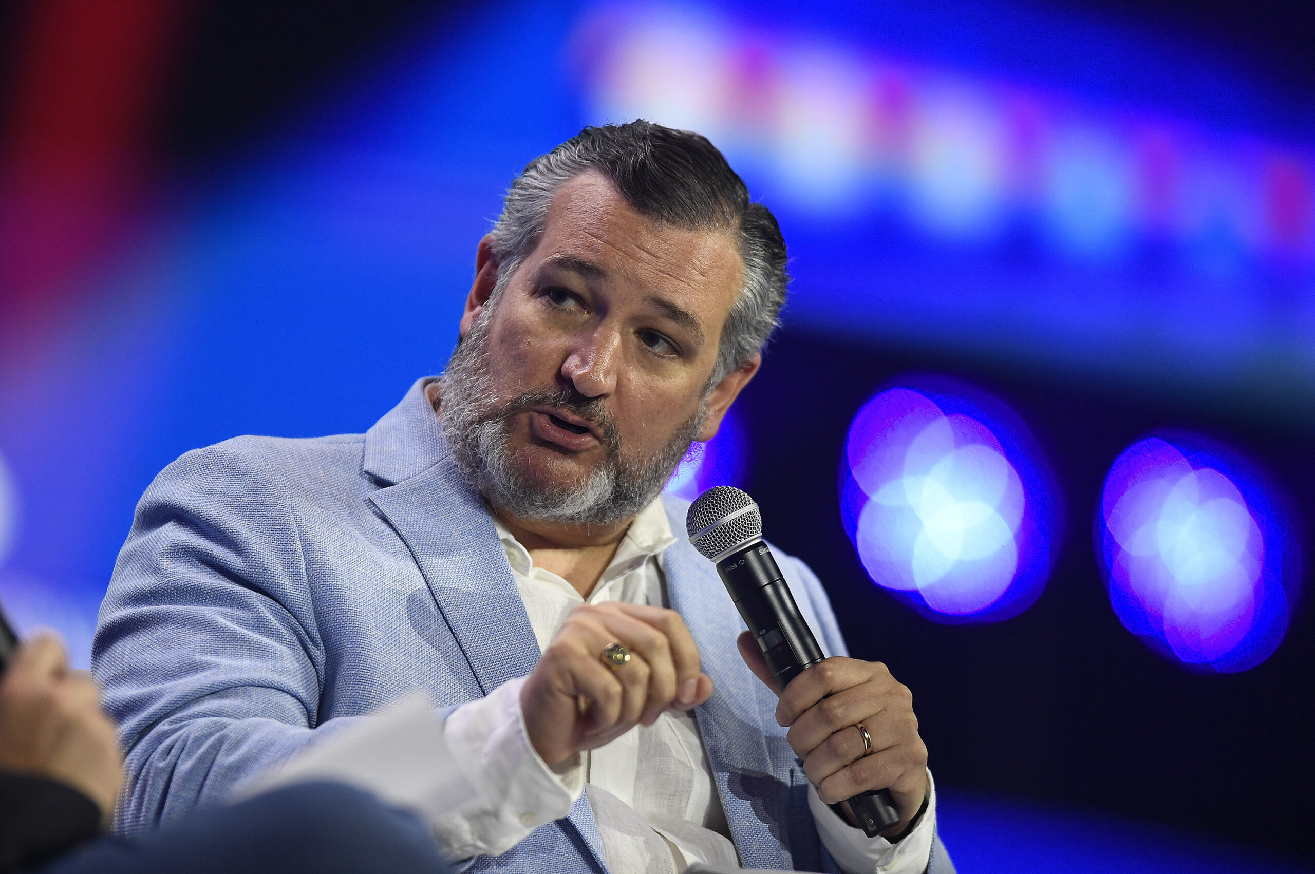 Cruz blasts opponent’s event turnout: ‘Six people showed up’