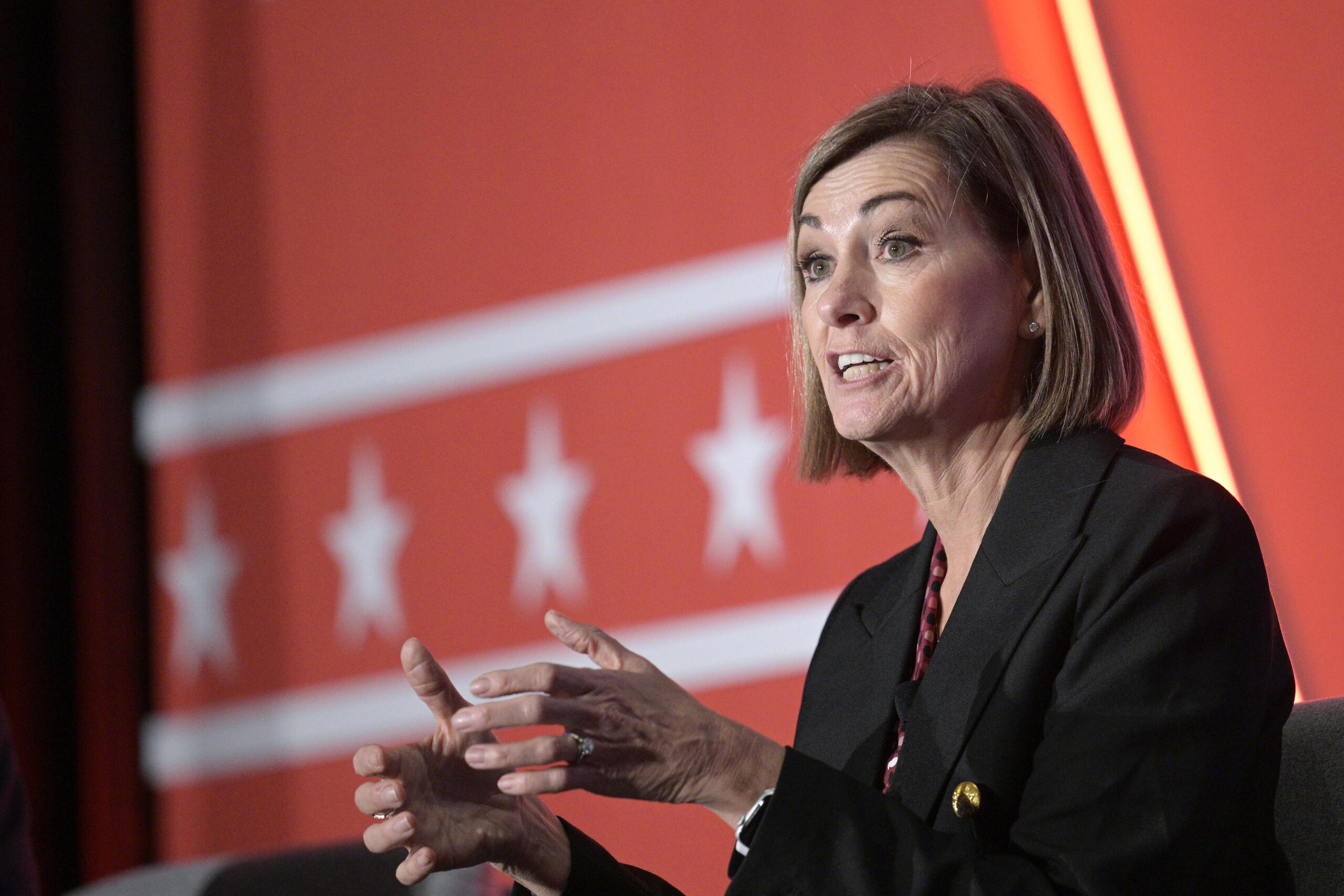 Judge blocks Iowa six-week abortion ban