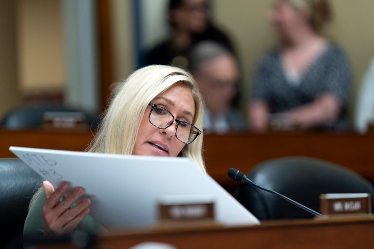 Raskin fires back at Comer about MTG showing nude Hunter Biden pictures