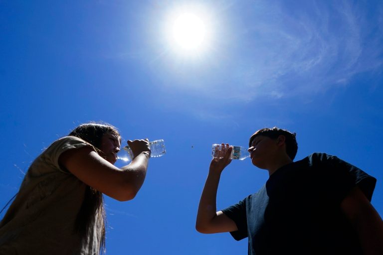 Extreme heat in the US: Three bills related to the issue in Congress