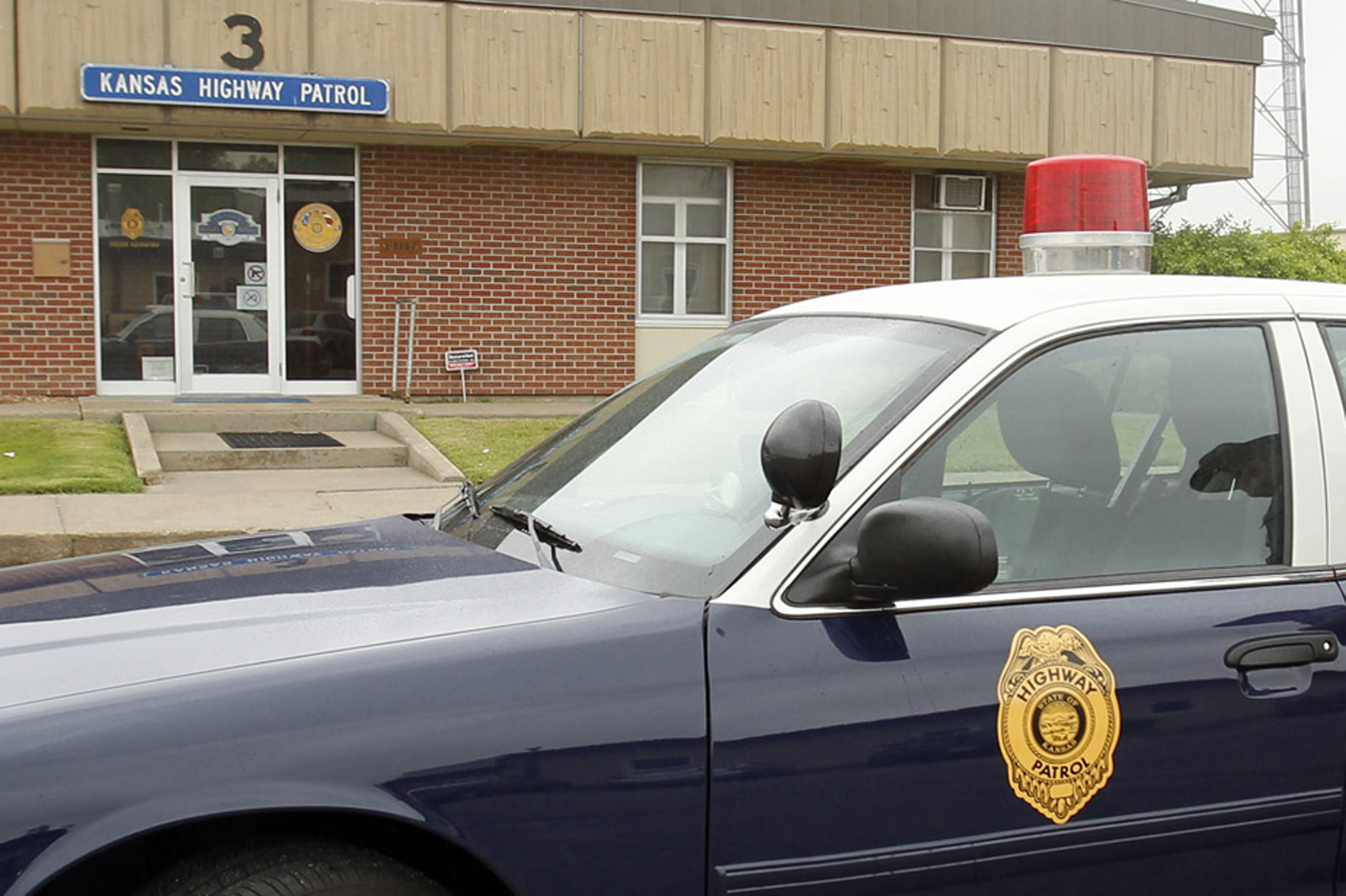 Kansas Highway Patrol ‘waged war on motorists’ with marijuana vehicle searches: Judge