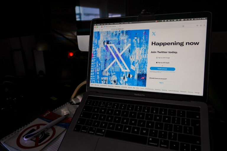 Twitter’s ‘X’ rebrand could face legal challenges over common trademark