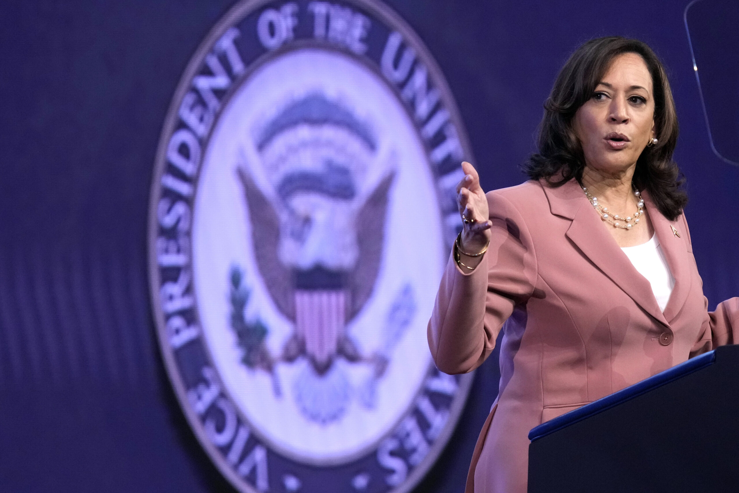 It’s not racism, people just don’t like Kamala Harris