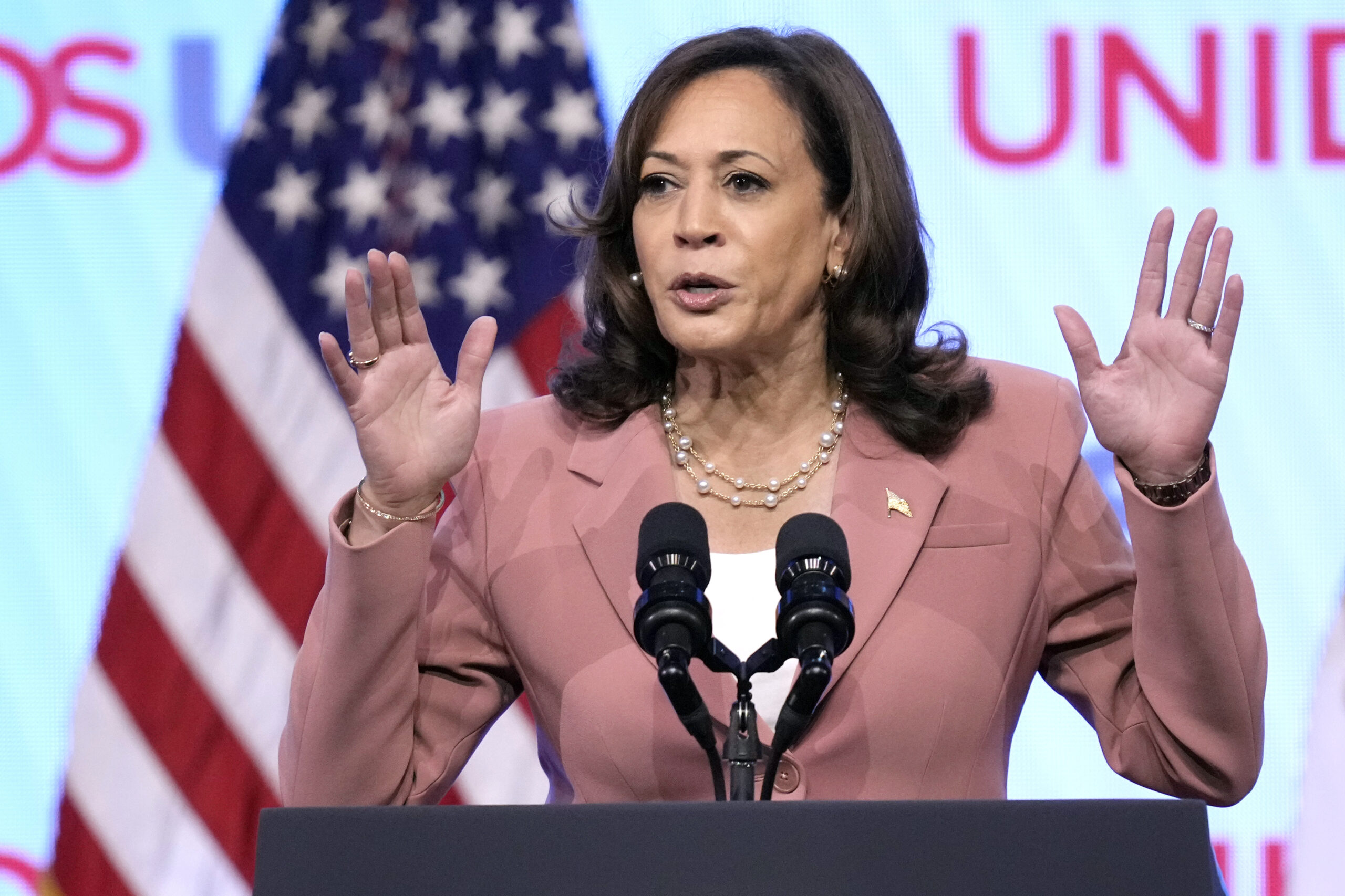 WATCH LIVE: Kamala Harris participates in roundtable on abortion