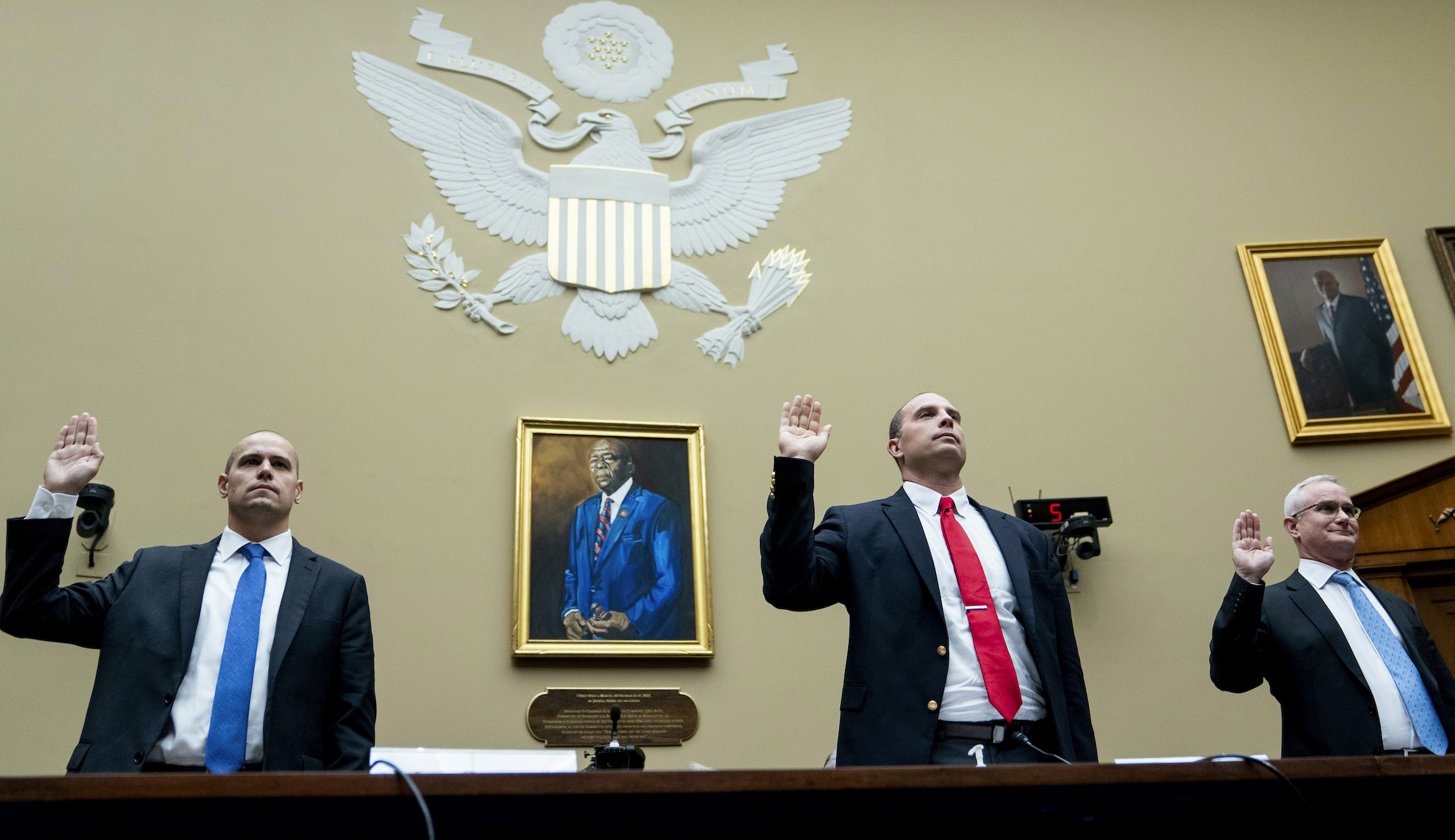 Lawmakers allege cover-up while whistleblowers claim retaliation in UFO hearing
