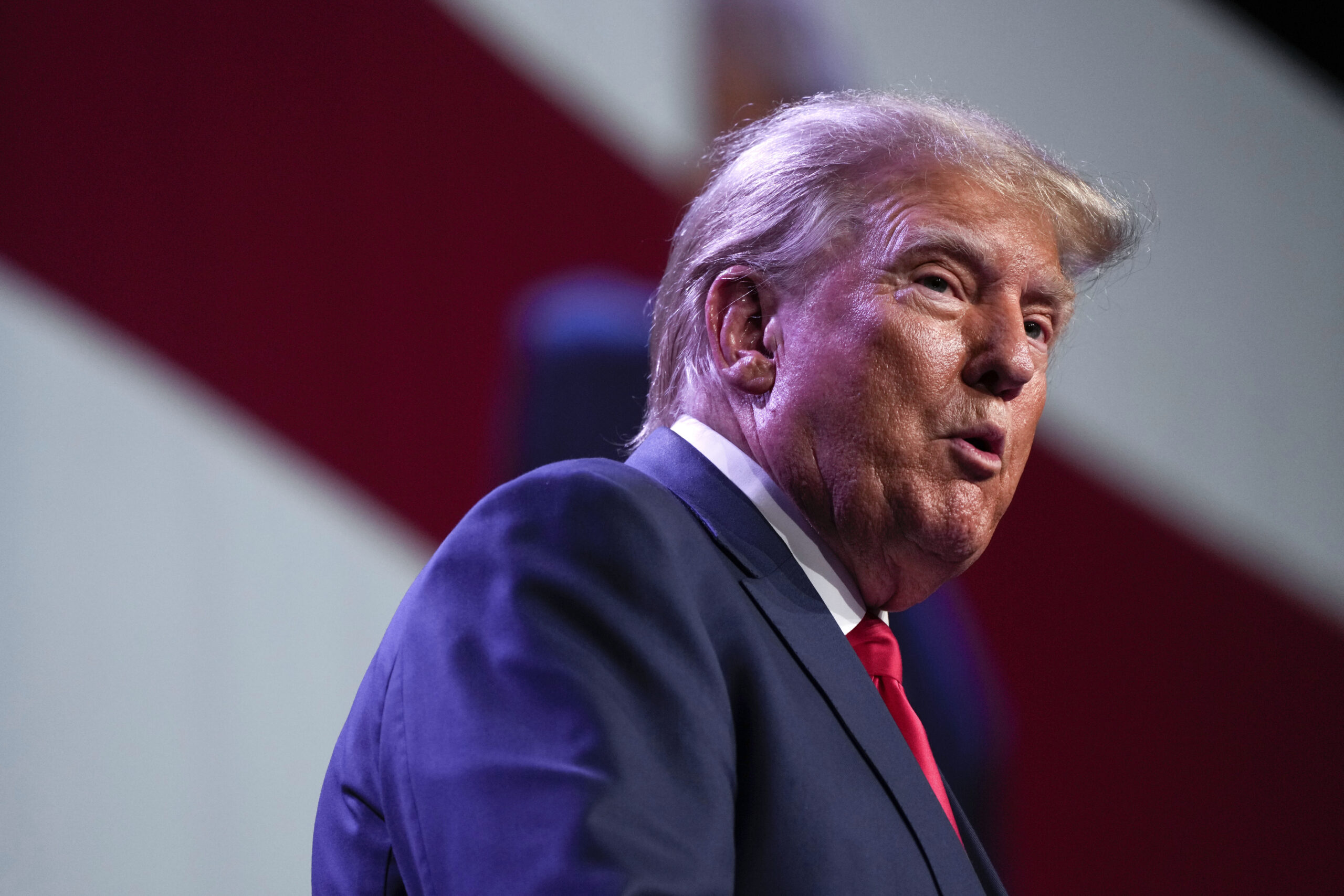Fulton County sheriff says Trump will get a mug shot if indicted in Georgia