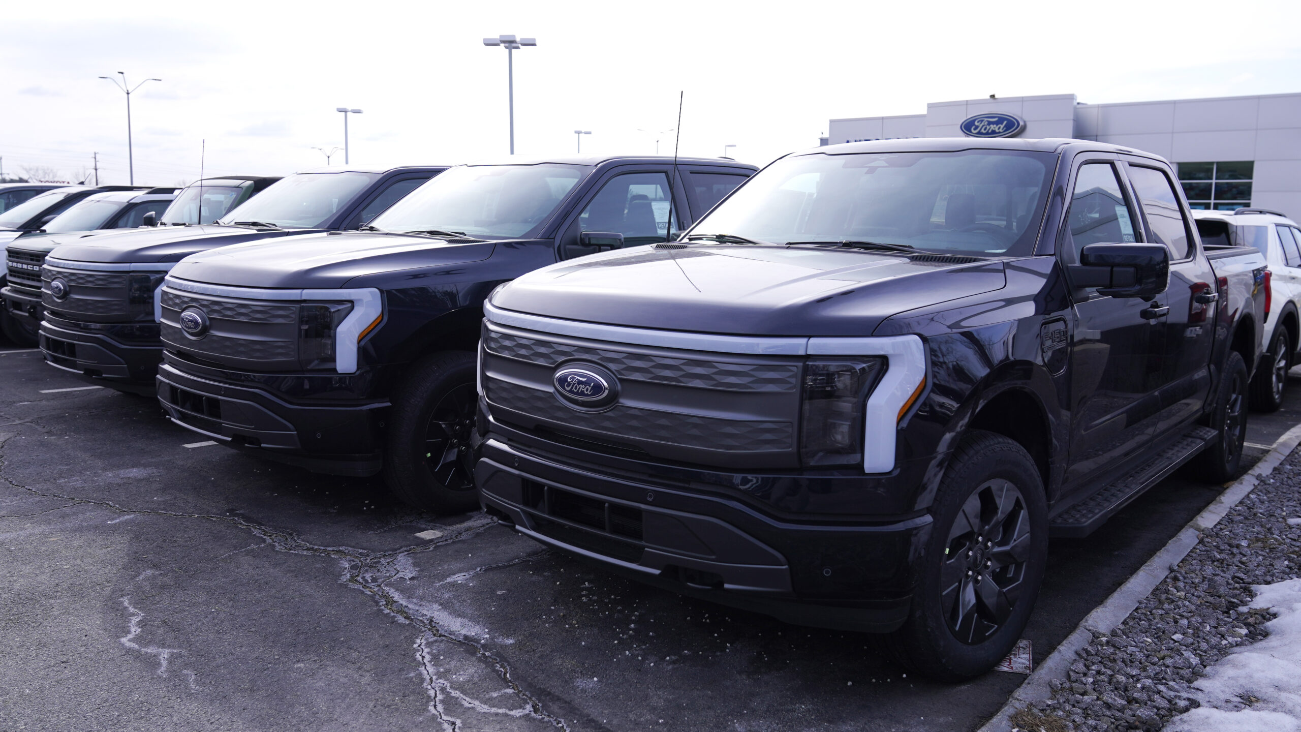 Ford slashes production of F-150 Lightning pickup, stymieing EV push