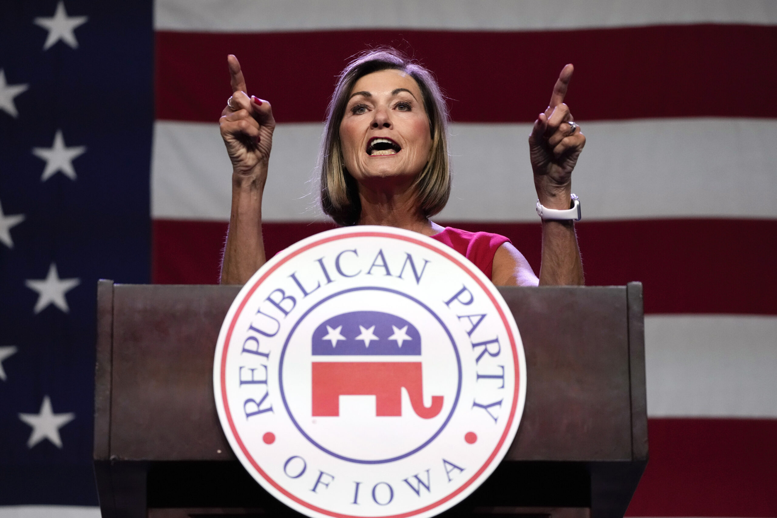 Reynolds dips into Biden COVID-19 relief funds to send National Guard to southern border