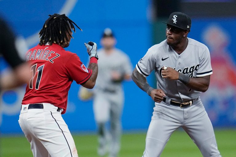 Chicago White Sox and Cleveland Guardians players break out in brawl